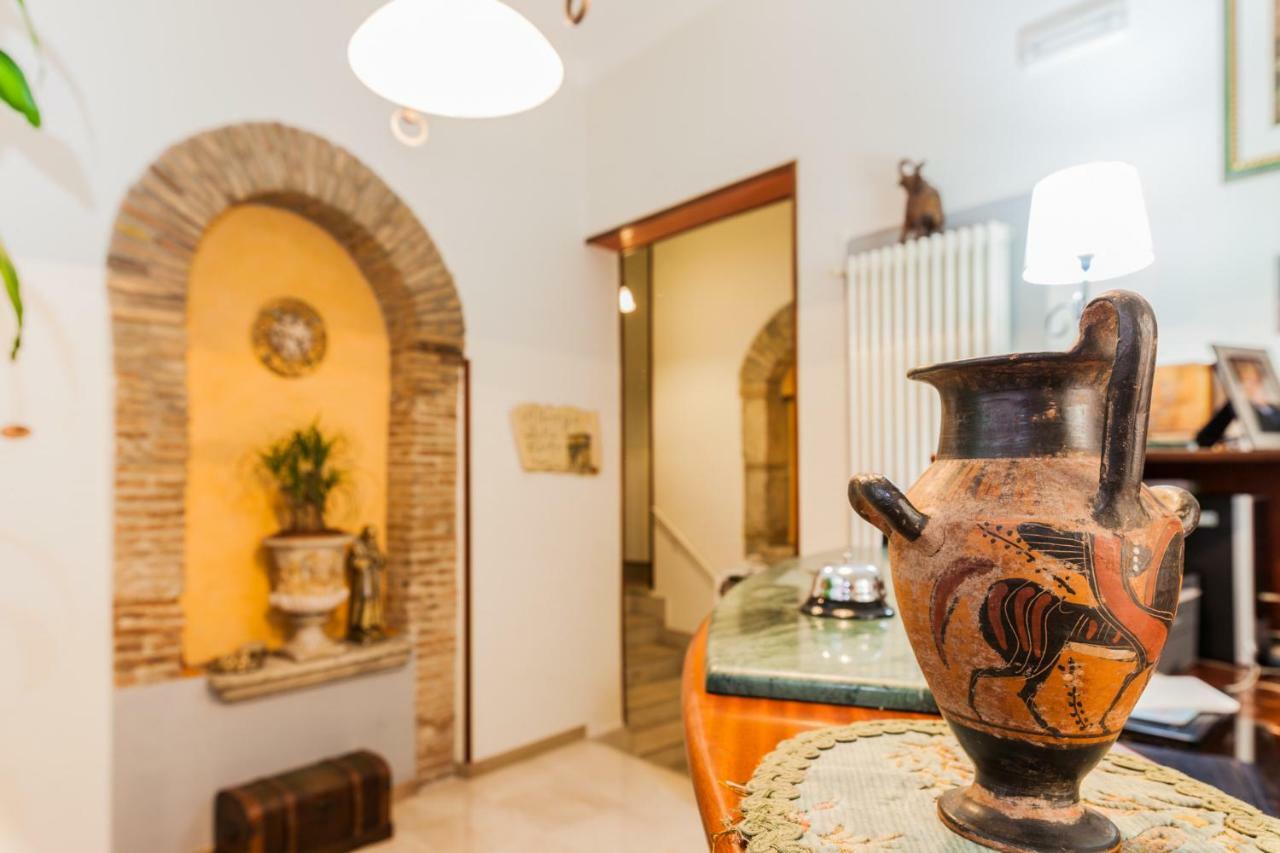 Albergo Della Corte 베네벤토 외부 사진