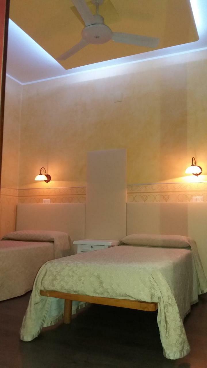 Albergo Della Corte 베네벤토 외부 사진